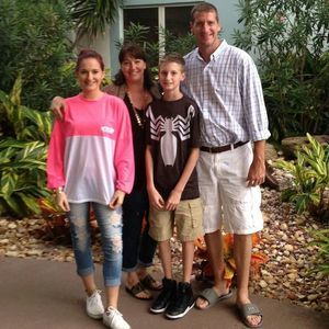 Meet your Posher, Loretta